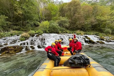 Žabljak: Tara River Rafting and Zipline Tour with Transfer