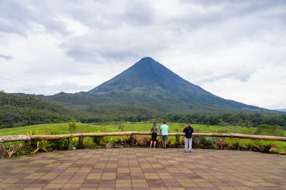 La Fortuna Escursione Al Vulcano Arenal Il Sentiero Della Lava