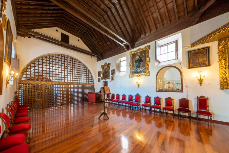 Almería: Visita guiada a la Catedral y Monasterio de las PurasAlmería: Visita Guiada a la Catedral y Monasterio de las Puras