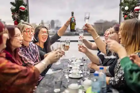 Festive London Christmas Day River Thames Lunch Cruise