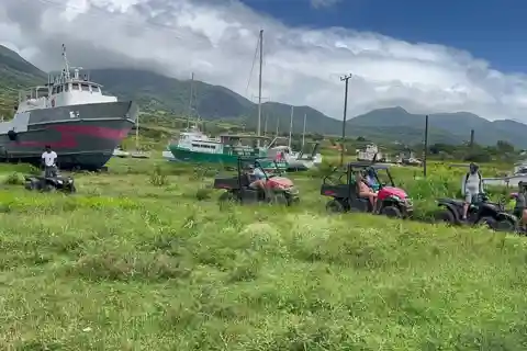 St. Kitts:Countryside Dune Buggy Tour