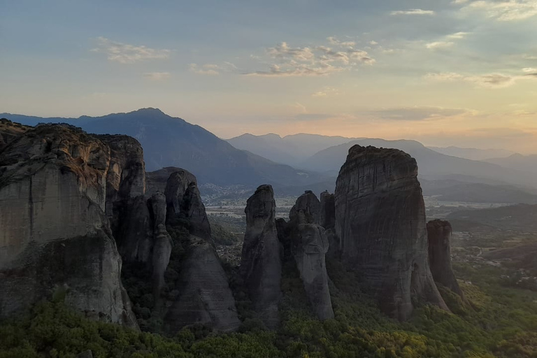 D'Athènes: visite historique privée de 2 jours de Delpi et Meteora