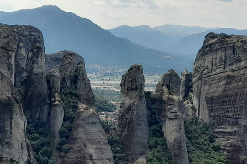 Von Athen aus: Delpi und Meteora Private 2-tägige Historische Tour