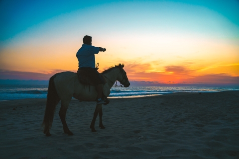 Puerto Escondido: paardrijden bij zonsondergangPuerto Escondido: paardrijtocht naar de warmwaterbronnen van Atotonilco