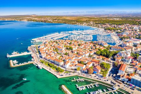 Zadar: Prywatny transfer z lotniska do/z Biogradu an Moru