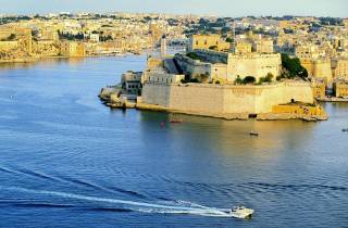 Von Sliema aus: Kreuzfahrt um Maltas Häfen und Buchten
