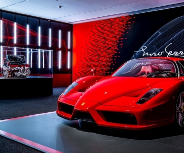 Maranello: Ferrari Museum en Fiorano Circuit Combo Eco Tour