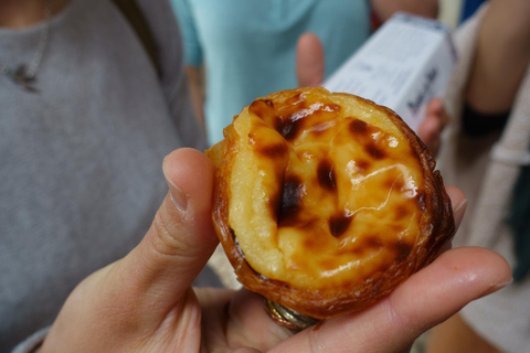 Lisboa: Tour guiado de degustação de vinhos e comidas