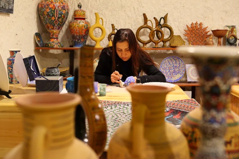 Uçhisar: atelier de poterie avec transfert à l'hôtel et cadeau