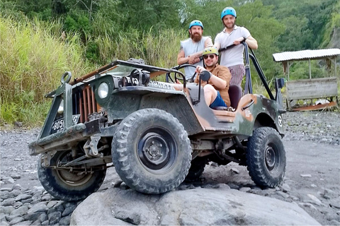 Yogyakarta: Safari en jeep du mont Merapi avec guide et transfertTour pour le lever du soleil