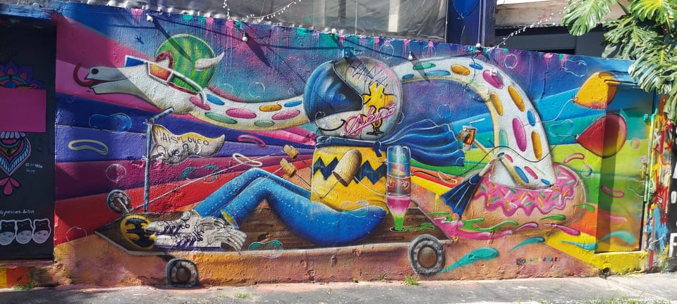 Colagem de mídia