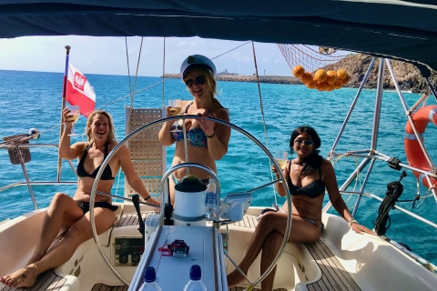 Morro Jable : Excursion en bateau à voile avec nourriture et boissonsMorro Jable : Promenade en bateau privé avec nourriture et boissons