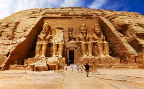 From Aswan: Abu Simbel Temple Day Trip with Hotel Pickup