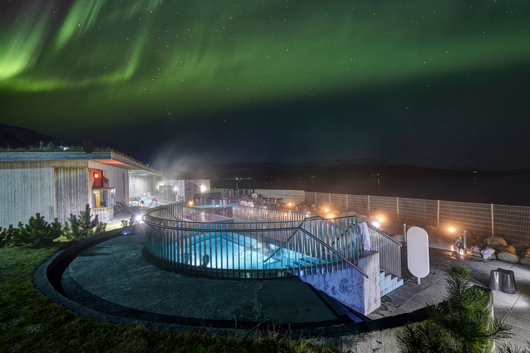 Reikiavik: auroras boreales y baños geotérmicos