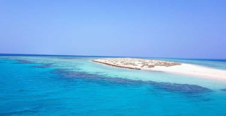 Marsa Alam: Hamata Islands Snorkeling Trip with Lunch