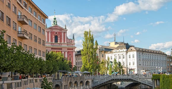 Von Zagreb aus: Tagestour nach Ljubljana und zum Bleder See mit dem Minivan