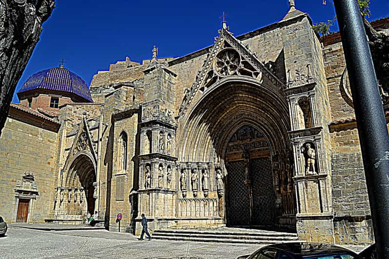 From Valencia: Private Morella and Peñíscola Full-Day Trip | GetYourGuide