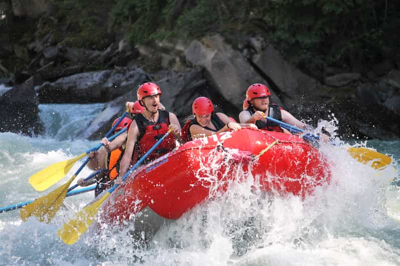 Rafting De 5 Horas No Rio Fraser No Parque Nacional De Jasper