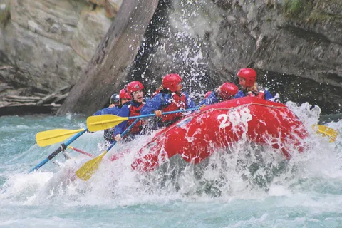 5-Hour Fraser River Rafting in Jasper National Park