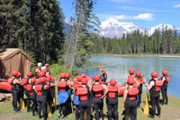 Rafting del río Fraser de 5 horas en el Parque Nacional Jasper - Hizvo