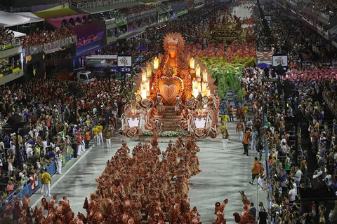 Rio : sièges de carnaval haut de gamme avec nourriture, boissons et transfert