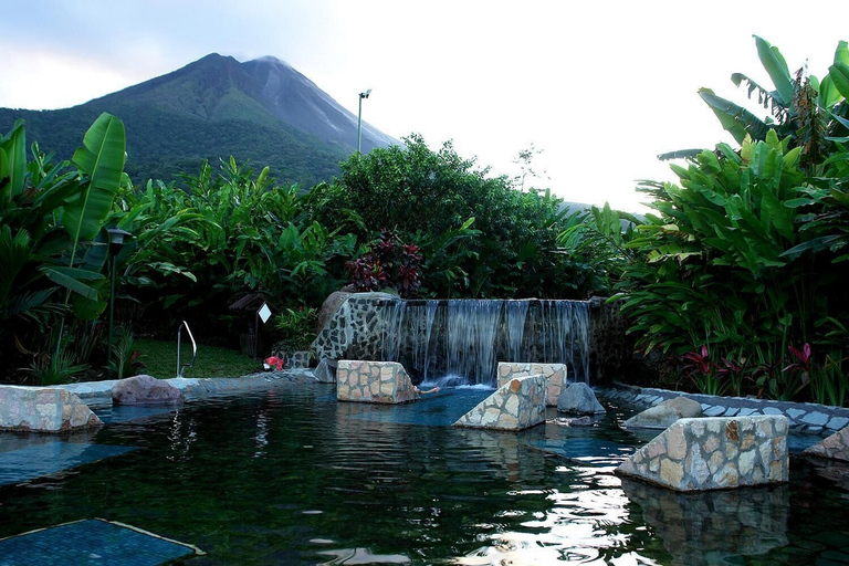 San Jose: Arenal Volcano &amp; Baldi Hot Springs Full Day TripSan Jose: Arenal Volcano National Park &amp; Hot Spring Day Trip