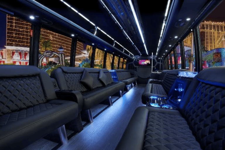 Miami: Party Bus - 5-Hour VIP Nightlife Tour