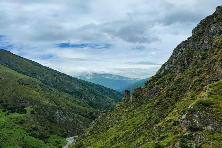 Tbilisi: Khevsureti, legenderna land, dagstur till ShatiliTbilisi: Khevsureti, legenderna land, utflykt till Shatili – dagsutflykt