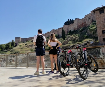 Malaga: Geführte E-Bike-Tour