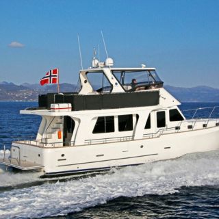From Bergen: Private Mostraumen Fjord and Waterfall Cruise