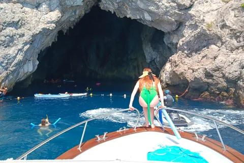 Full Day Private Boat Tour of Amalfi Coast from Positano