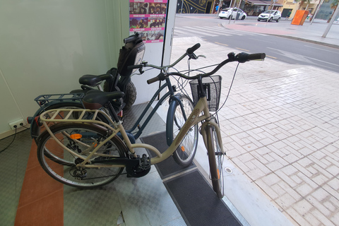 Malaga: Private Rental bike