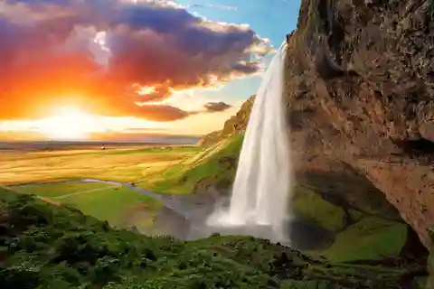 Depuis Reykjavík : Le meilleur de l'Islande - Circuit de 6 jours avec escale