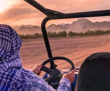 Hurghada: Safari in quad, jeep, cammello e buggy con cena barbecue
