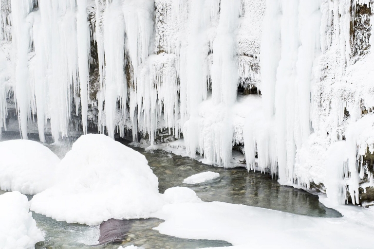 Laponia: tour a las cascadas congeladas de Korouoma
