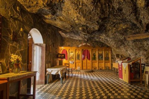 From Elounda: Crete Christian Landmarks Private Tour
