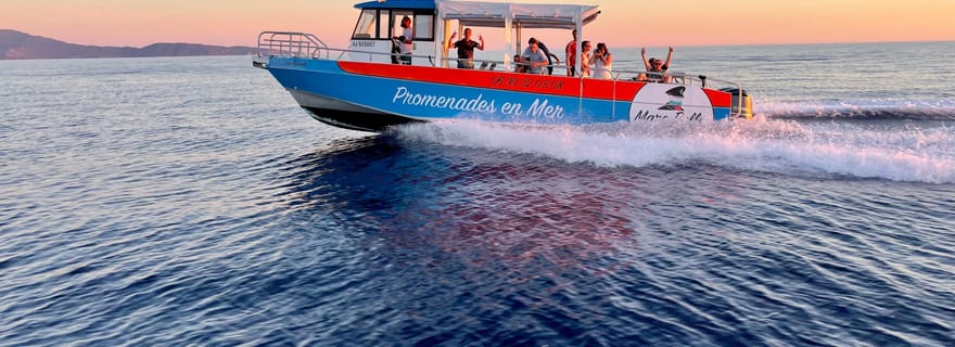 Tiuccia : Près d'Ajaccio, excursion en bateau avec escales à Piana-Scandola