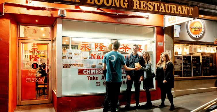 Melbourne Street Food & Night Market Tour photo 9