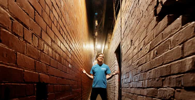 Melbourne Street Food & Night Market Tour photo 4