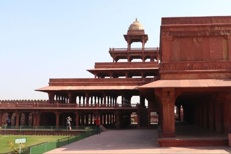 From Delhi: Private 2Day Agra, Jaipur &amp; Fatehpur Sikri TourAll included Tour with 5 star Hotel