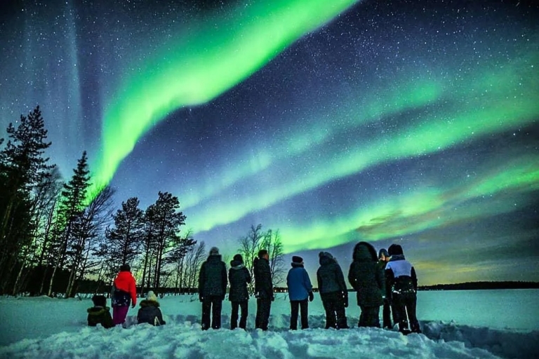 Polowanie na zorzę polarną z lapońskim grillem w Rovaniemi