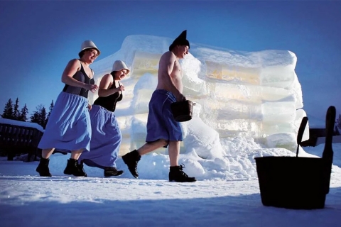 Rovaniemi: Wycieczka na zorzę polarną z arktyczną sauną i jacuzzi