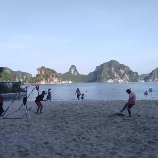 from-hanoi-halong-bay-cruise-to-sung-sot-and-titop-island-getyourguide