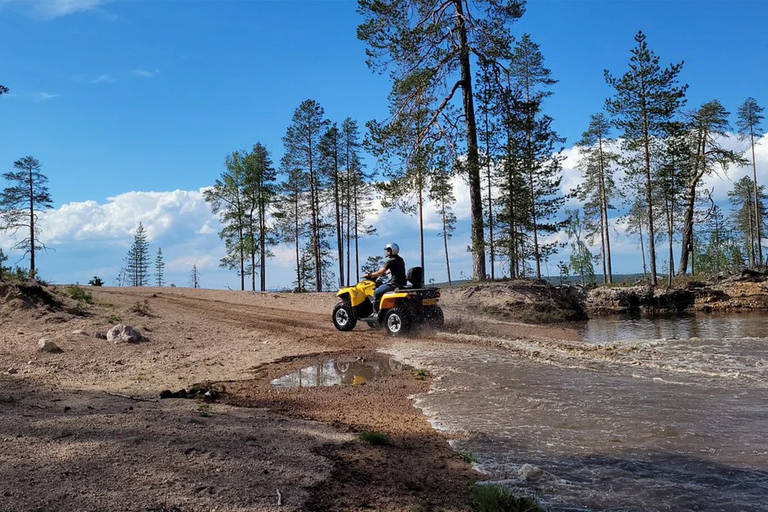 Rovaniemi: soleil de minuit, balade en VTT pendant l'heure d'orRovaniemi: Le soleil de minuit, promenade en VTT pendant l'heure d'or