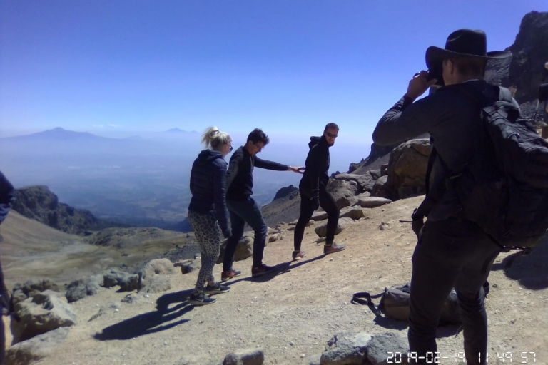 Desde México DF: senderismo de día completo por un volcánTour privado
