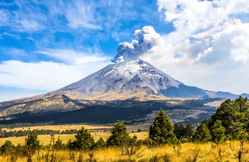 From Mexico City Iztaccihuatl Volcano Hike With An Alpinist GetYourGuide