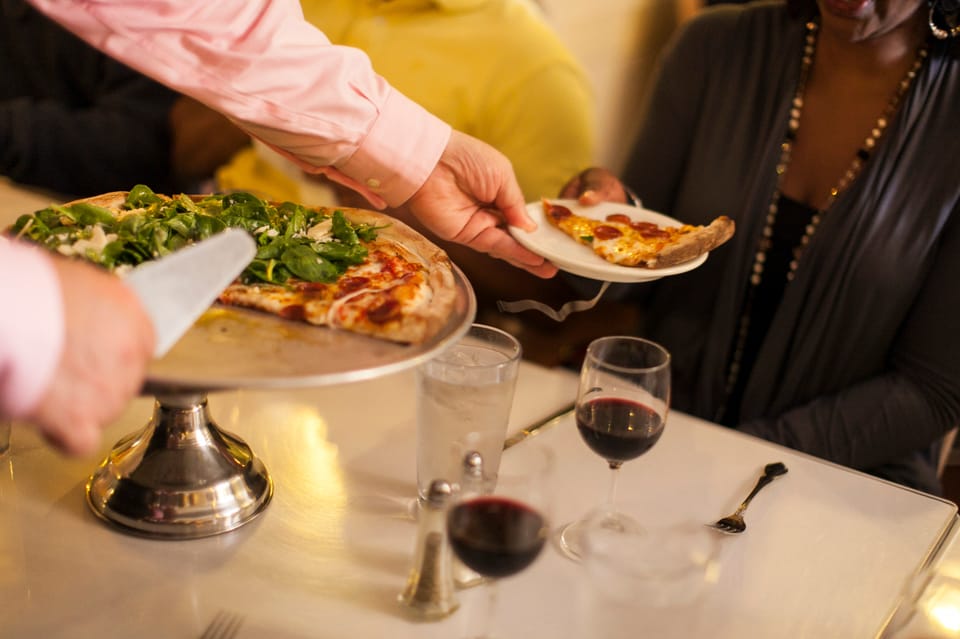 SF：ノース ビーチ厳選の複数コースグルメ ツアー GetYourGuide