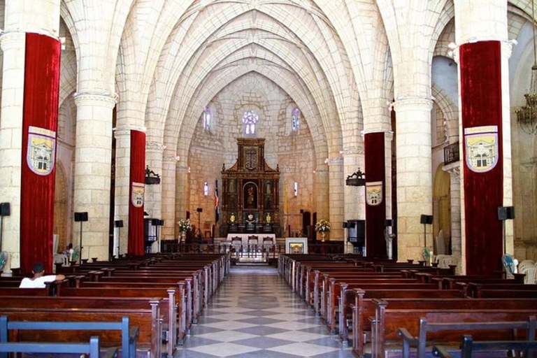 Private: Santo Domingo City Discovery Tour from Puerto Plata