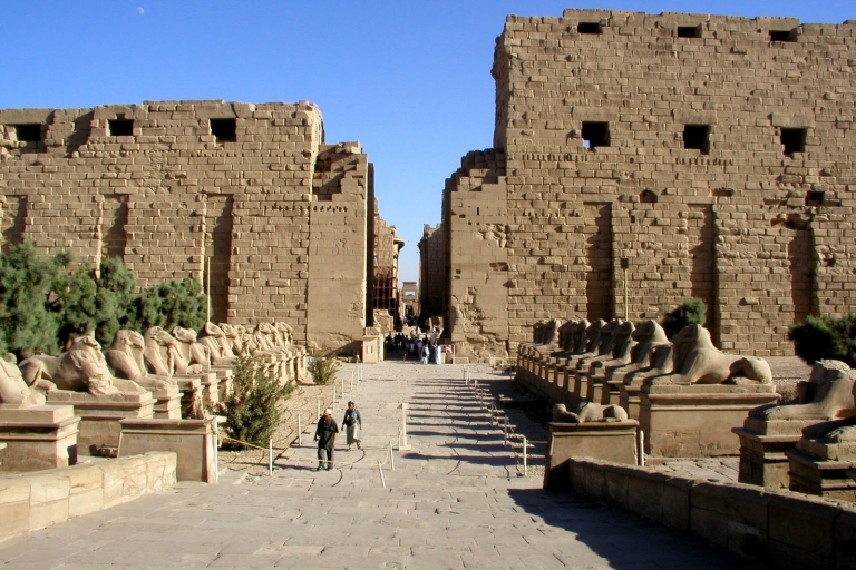 Marsa Alam: Prywatna 2-dniowa wycieczka do Luksoru i Asuanu w 5-gwiazdkowym hoteluMarsa Alam: Dwa dni najlepszych wycieczek po Luksorze i Asuanie