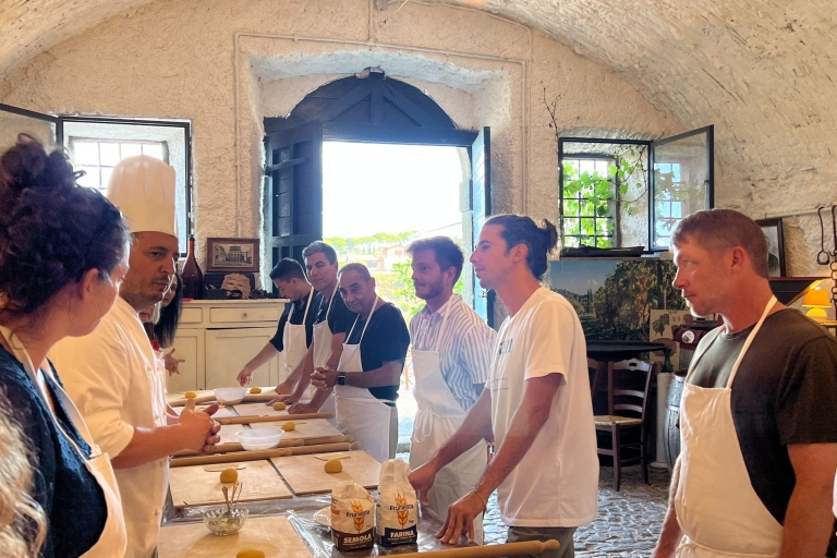 Rome: Private Wine Tour and Pasta Making Class in a Winery